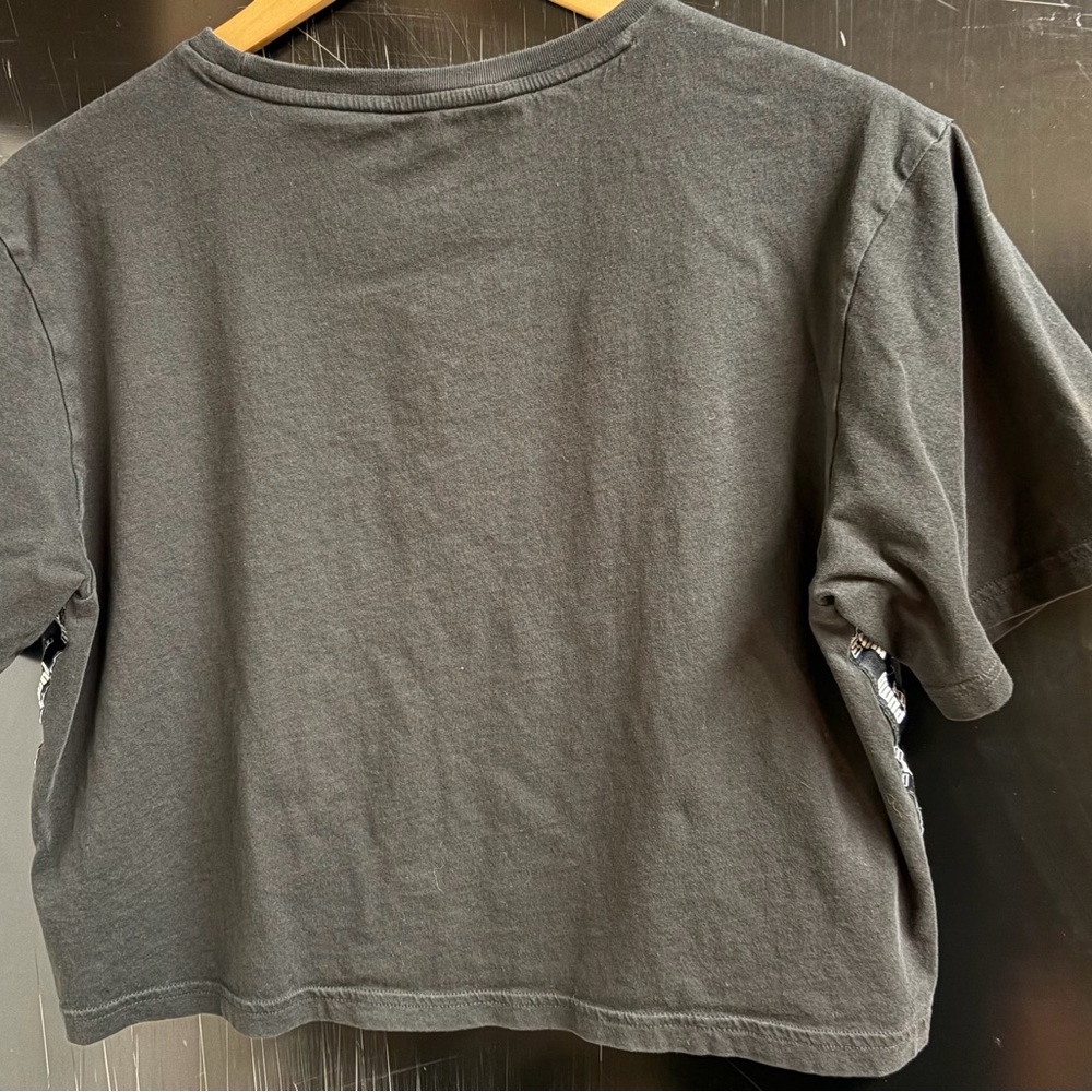 Puma Black Cropped Tee with Logo - Picture 5 of 5